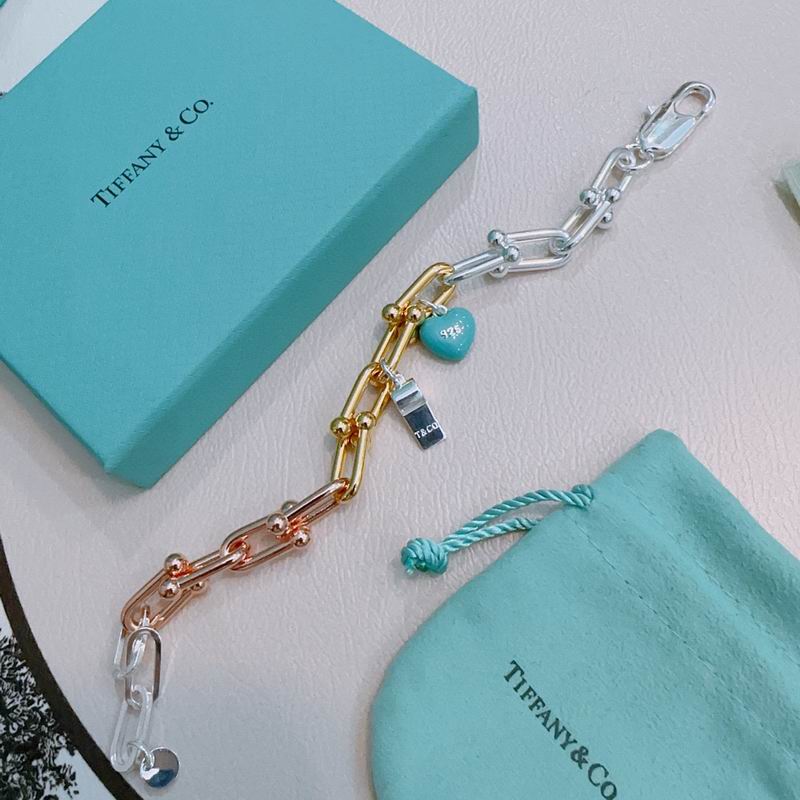 Tiffany bracelet 09yxx69 (3)