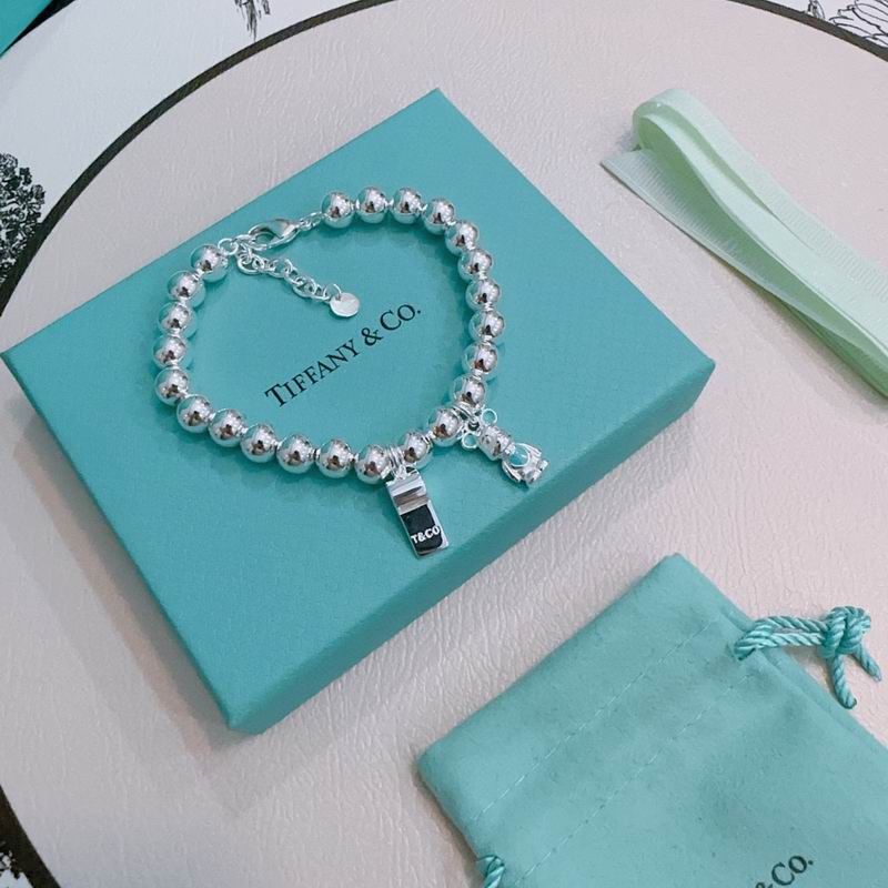 Tiffany bracelet 09yxx72 (5)