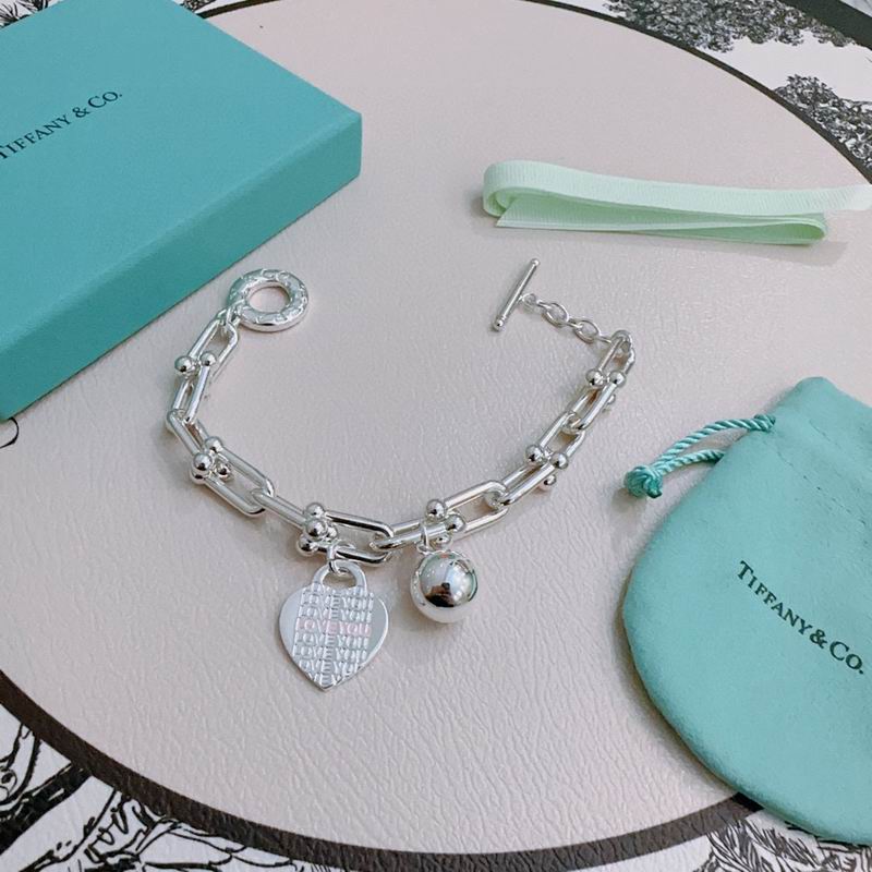 Tiffany bracelet 09yxx80 (2)