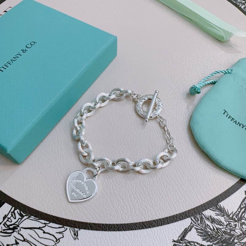 Tiffany bracelet 09yxx81 (3)