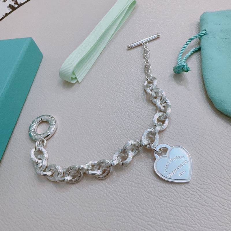 Tiffany bracelet 09yxx81 (4)