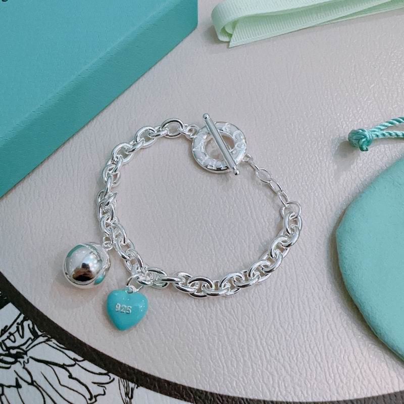 Tiffany bracelet 09yxx82 (2)