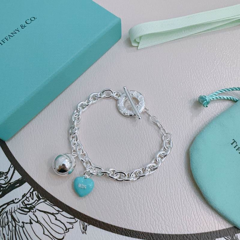 Tiffany bracelet 09yxx82 (4)