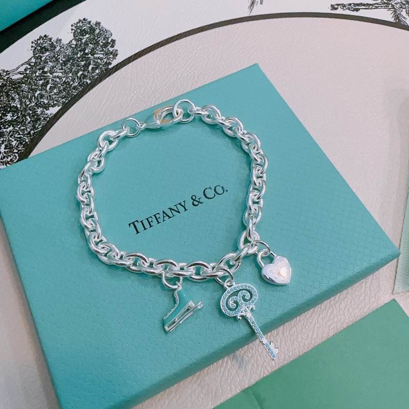Tiffany bracelet 09yxx83 (3)