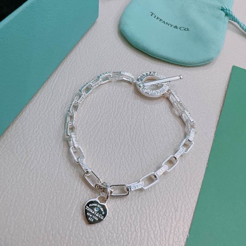 Tiffany bracelet 09yxx90 (6)