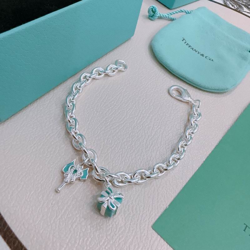 Tiffany bracelet 09yxx91 (3)