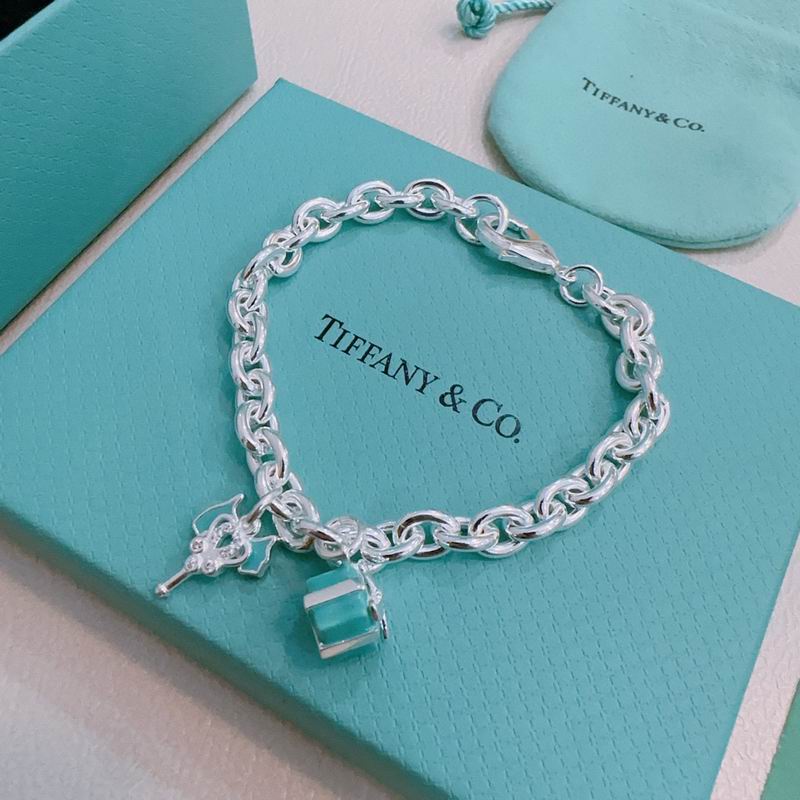 Tiffany bracelet 09yxx91 (5)