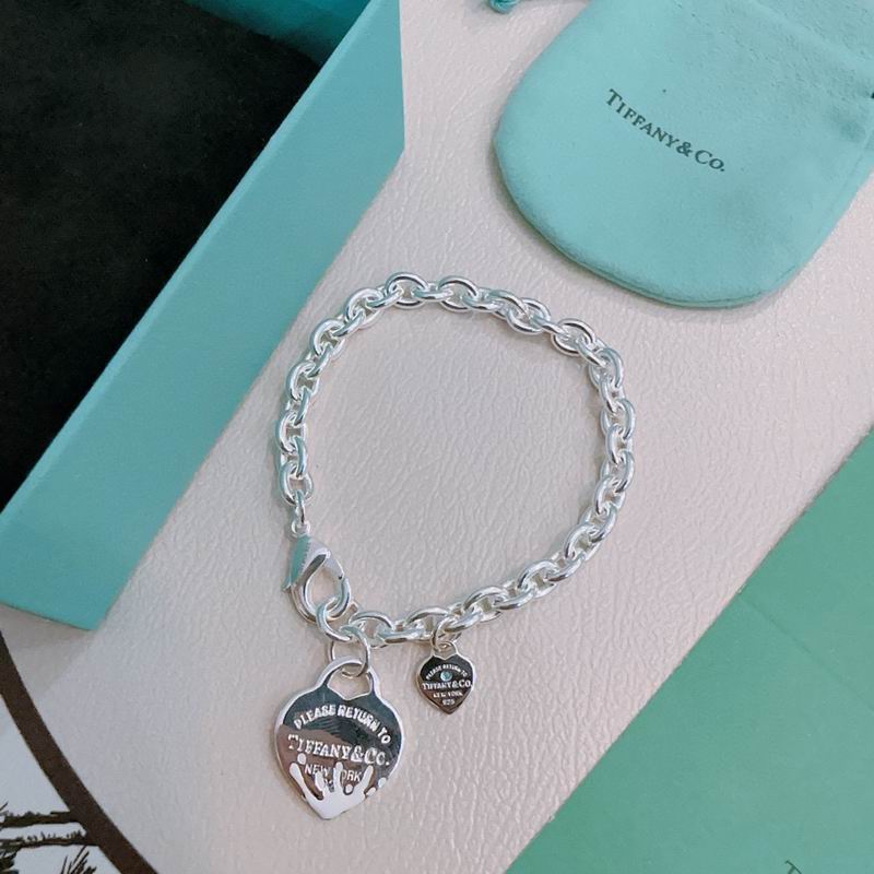 Tiffany bracelet 09yxx92 (3)