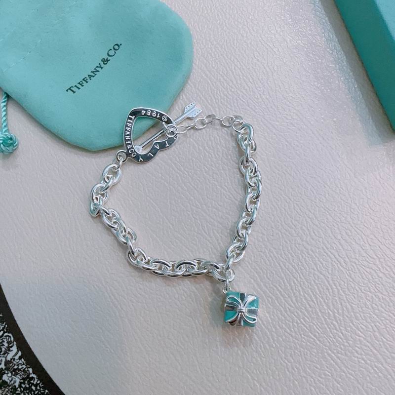Tiffany bracelet 10yxx221 (4)