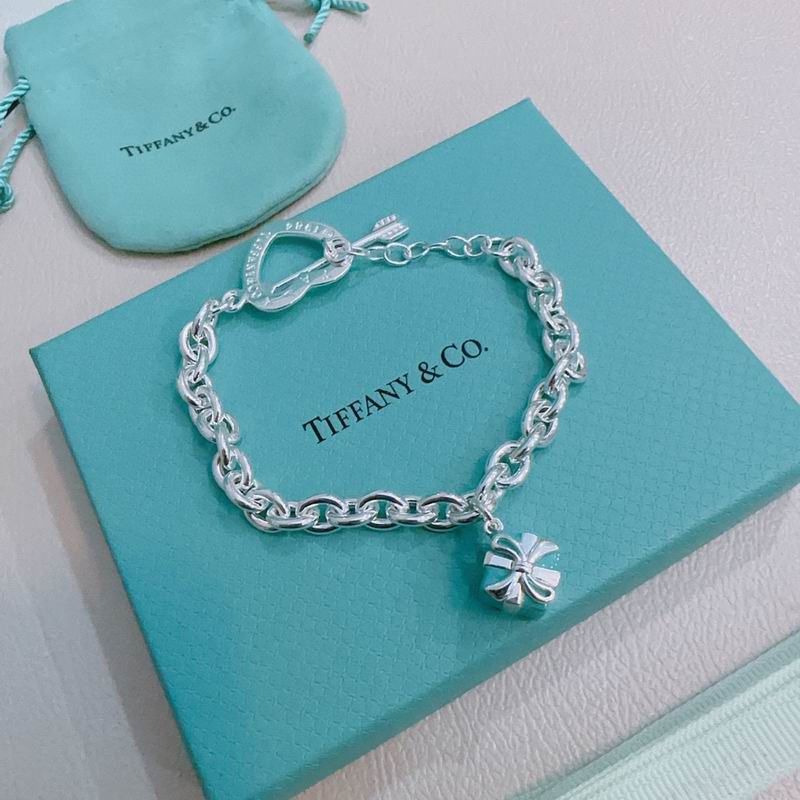 Tiffany bracelet 10yxx221 (5)