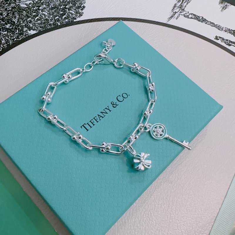 Tiffany bracelet 10yxx240 (2)