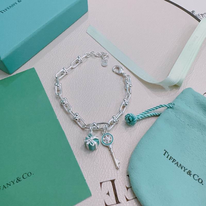 Tiffany bracelet 10yxx240 (3)