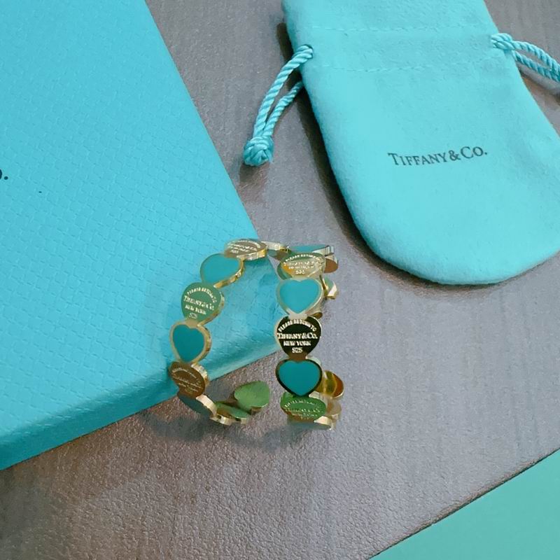 Tiffany earring 11yxx21 (1)