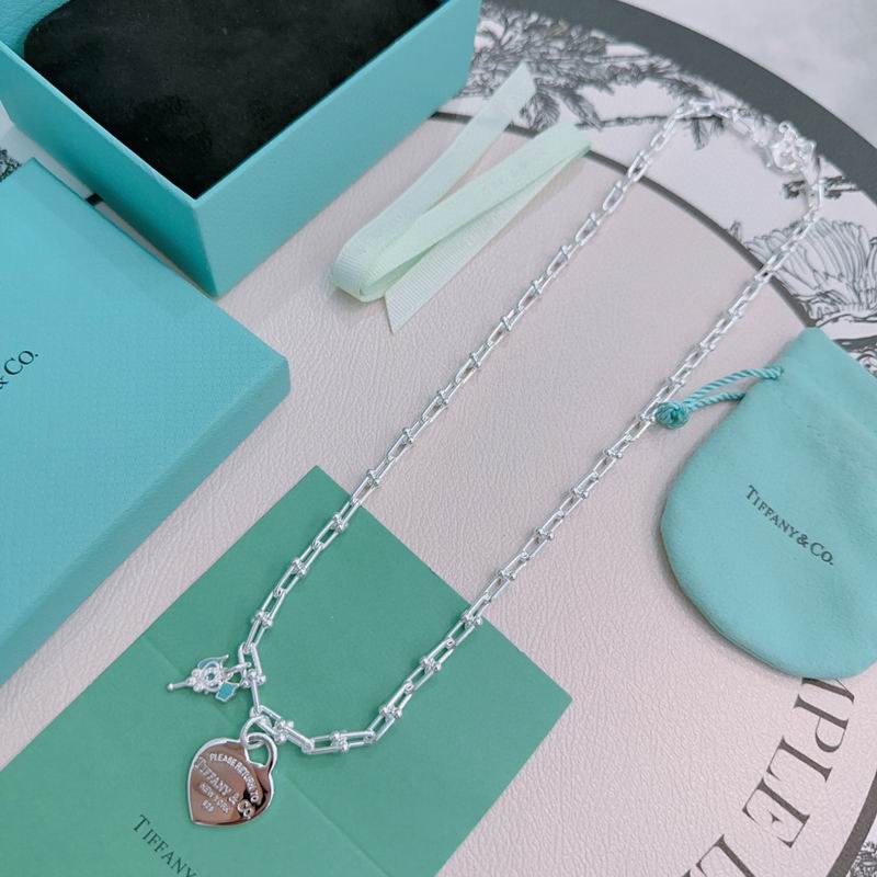 Tiffany necklace 09yxx23 (3)