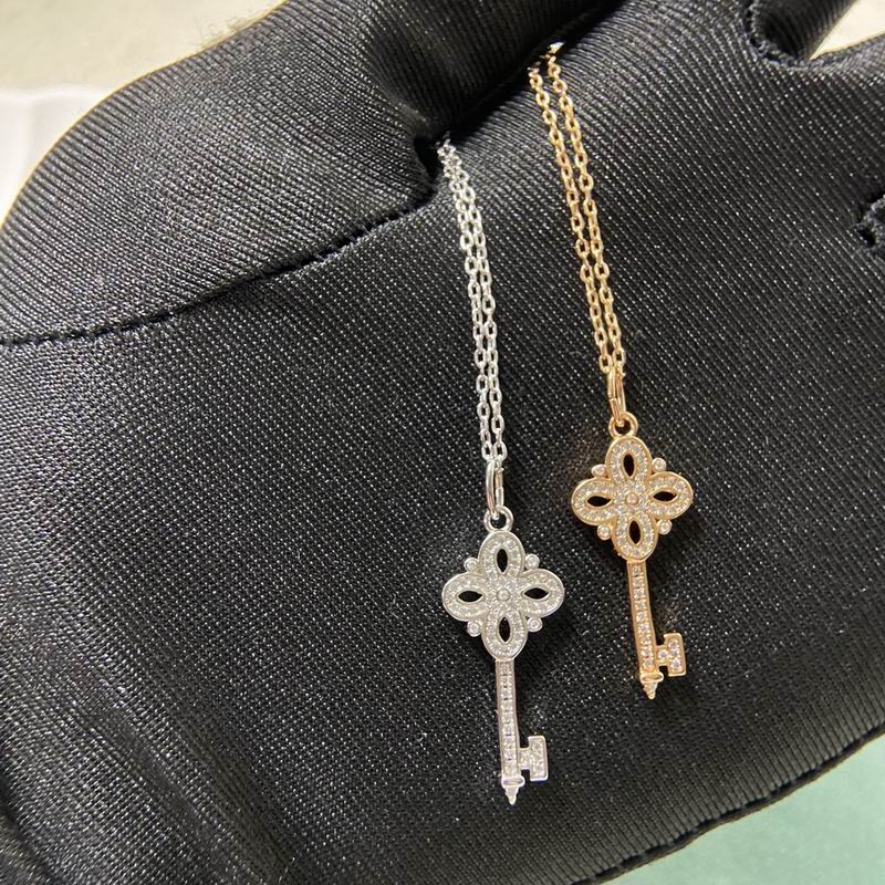 Tiffany necklace 09yxx26 (2)