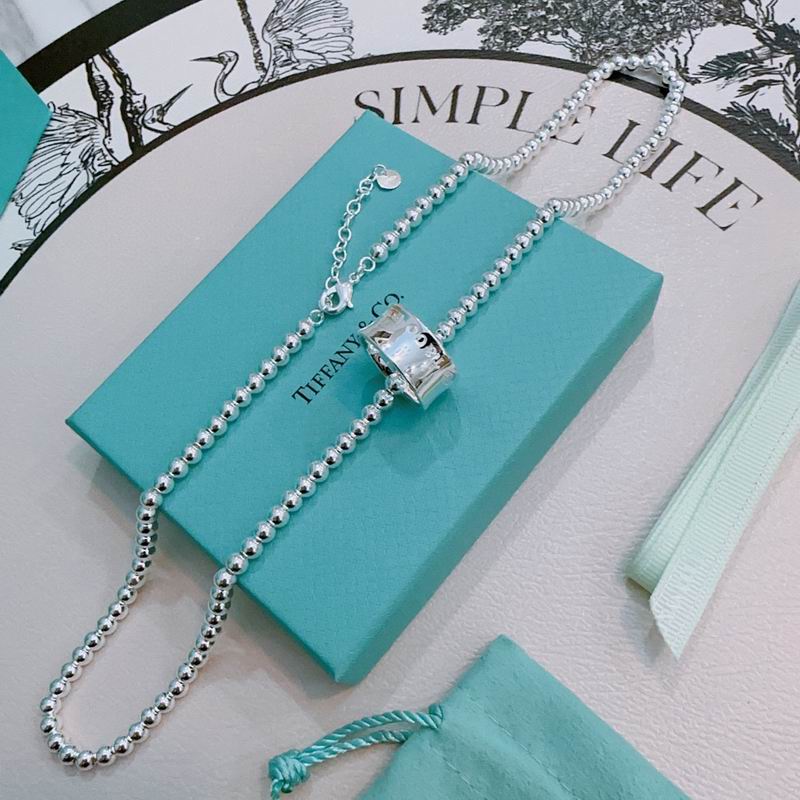 Tiffany necklace 09yxx40 (2)