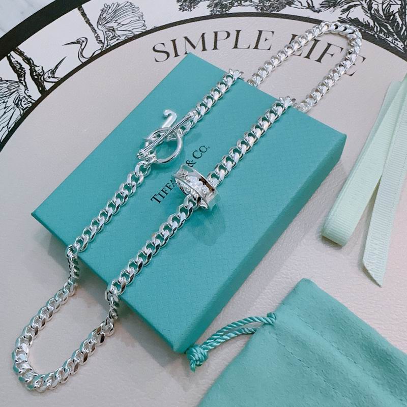 Tiffany necklace 09yxx41 (3)