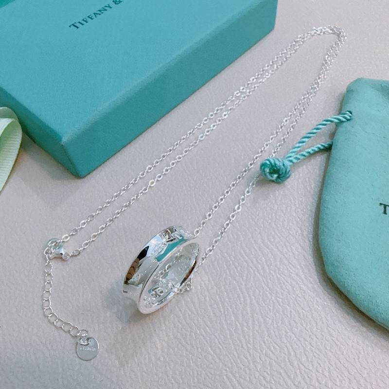 Tiffany necklace 09yxx63 (5)