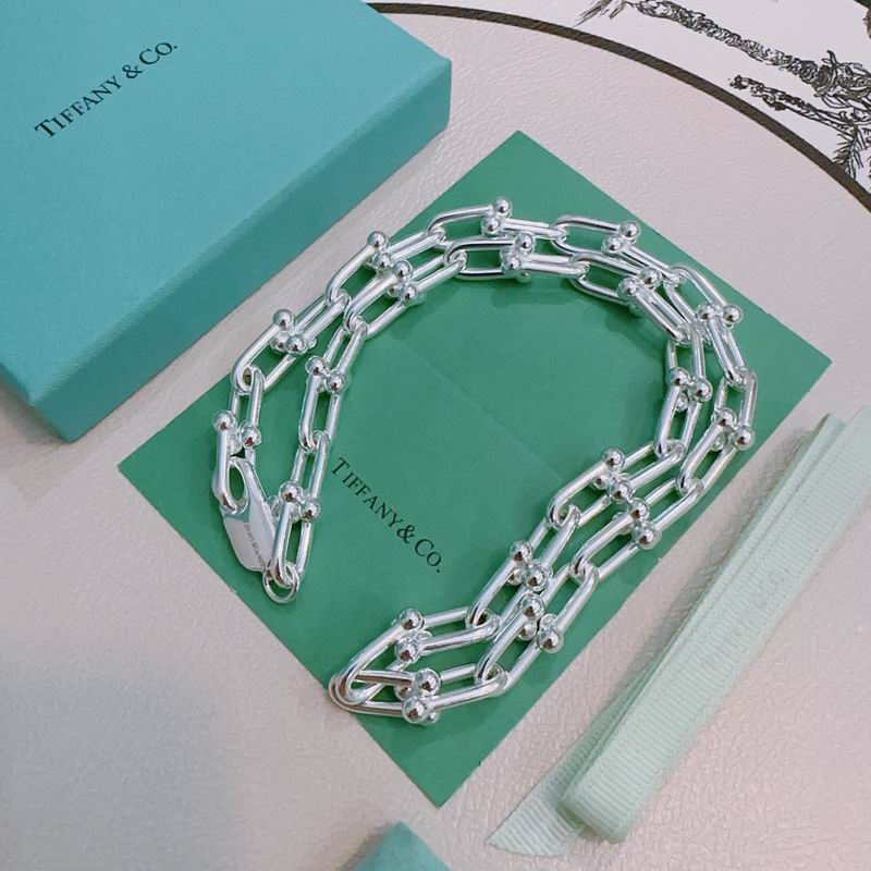 Tiffany necklace 09yxx66 (2)