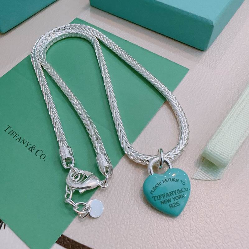 Tiffany necklace 09yxx71 (2)