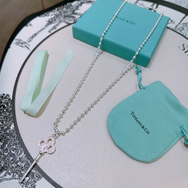 Tiffany necklace 10yxx118 (1)