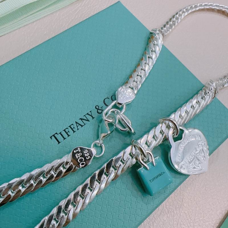 Tiffany necklace 10yxx81 (4)