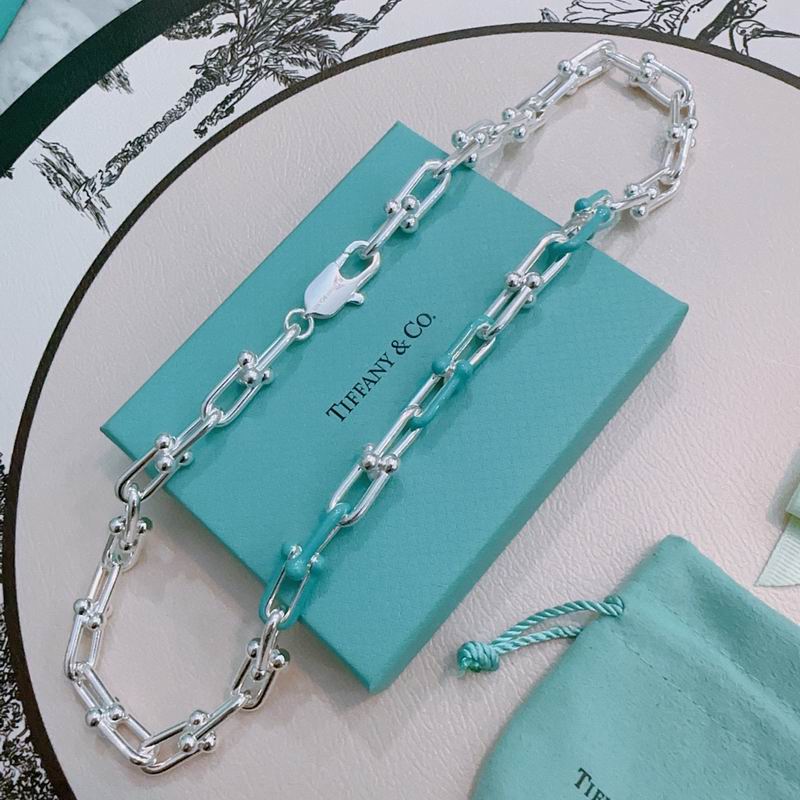 Tiffany necklace 10yxx87 (1)