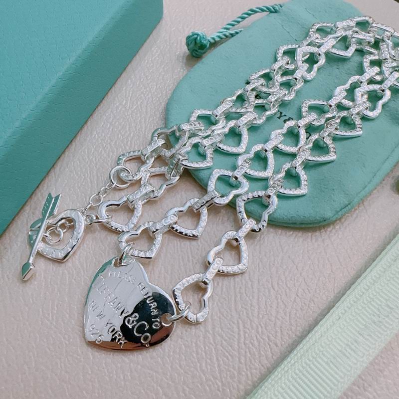 Tiffany necklace 10yxx90 (1)