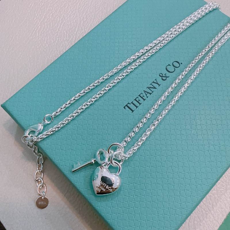 Tiffany necklace 10yxx96 (1)