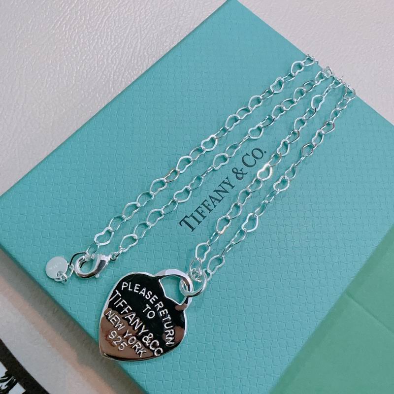 Tiffany necklace 10yxx99 (1)