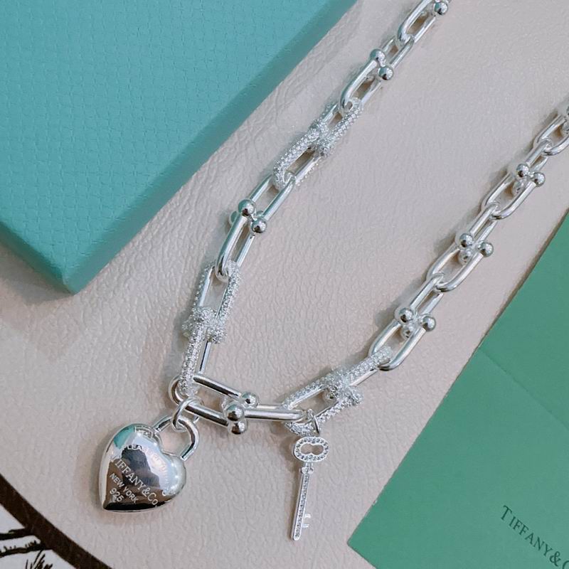 Tiffany necklace 11yxx159 (4)