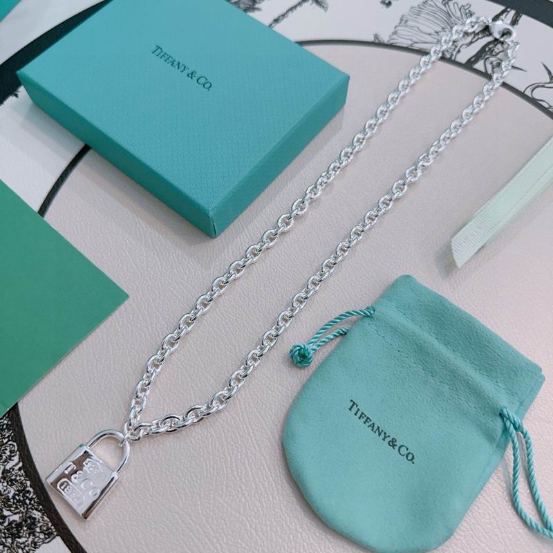 Tiffany necklace 11yxx163 (5)
