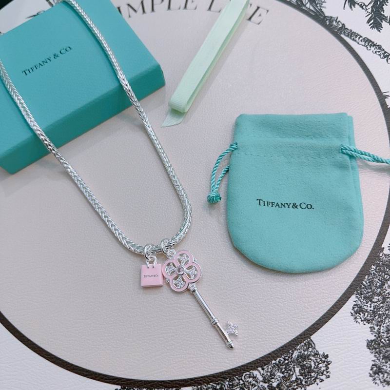 Tiffany necklace 11yxx167 (1)
