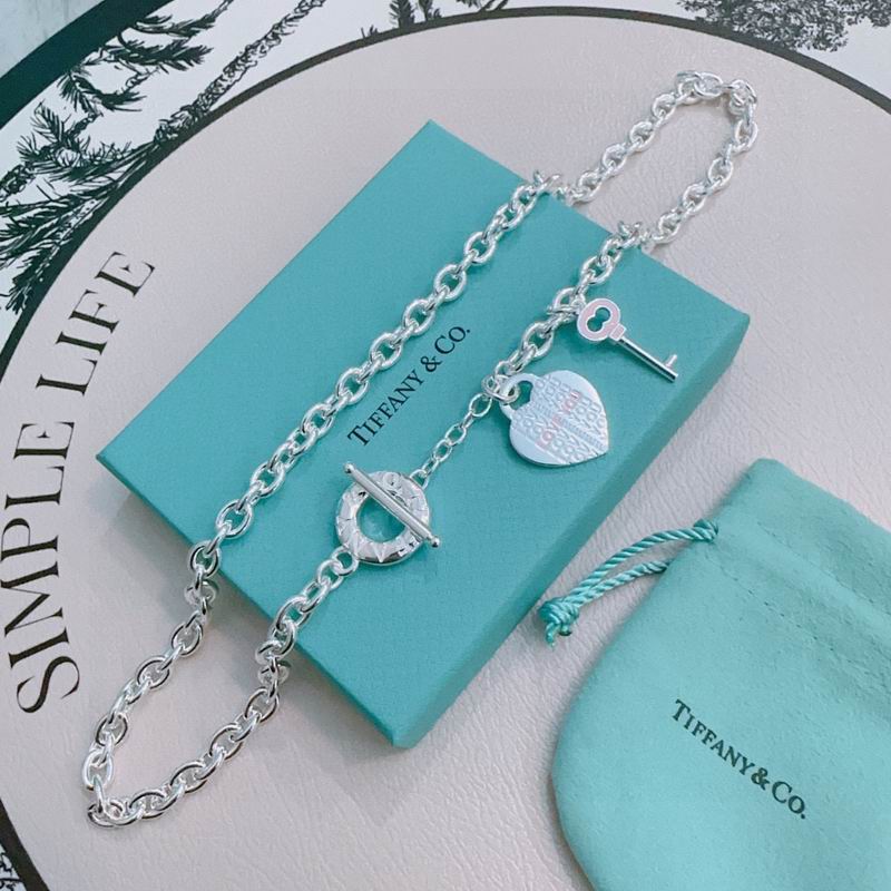 Tiffany necklace 11yxx171 (1)