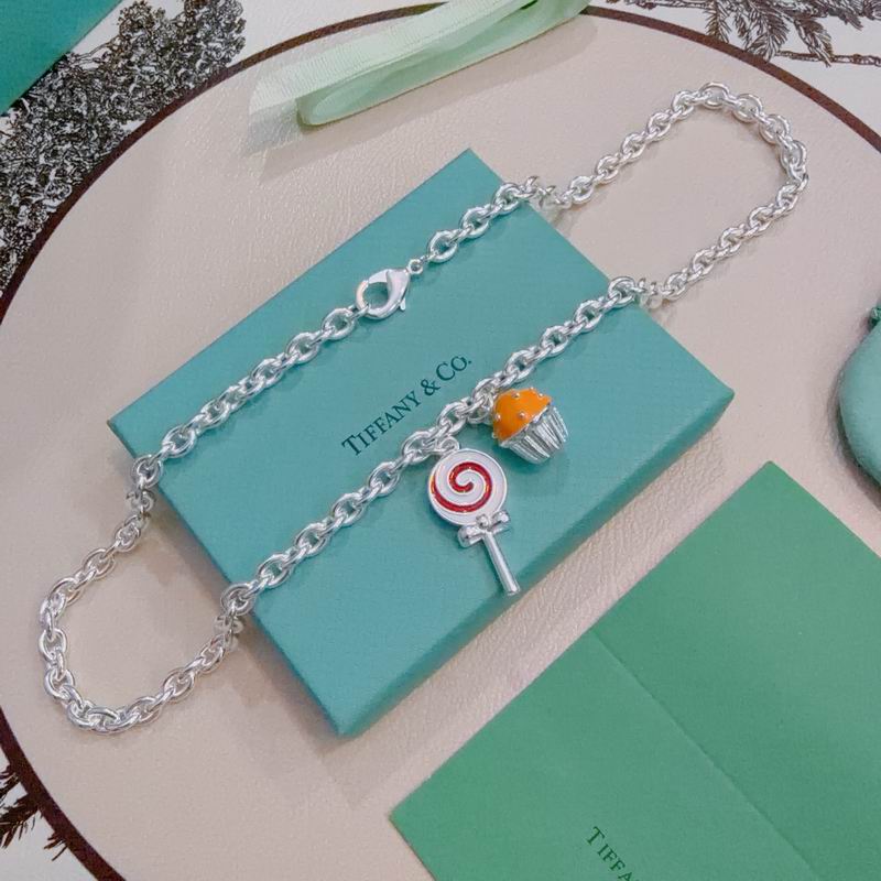 Tiffany necklace 11yxx197 (1)