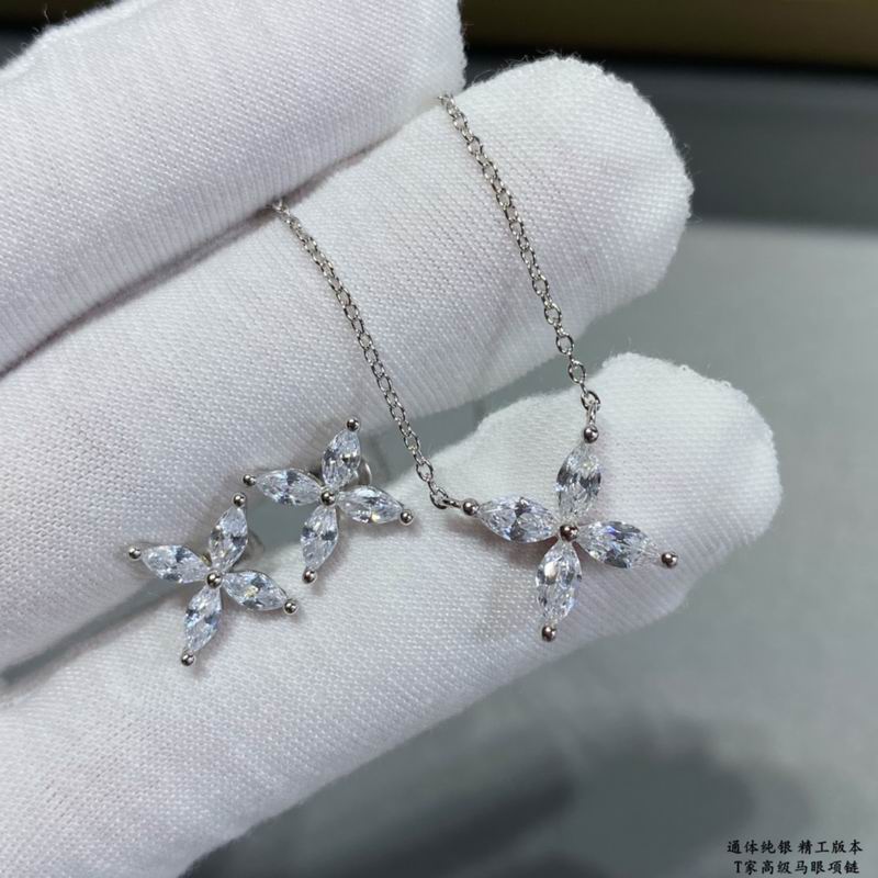 Tiffany necklace 11yxx201 (4)