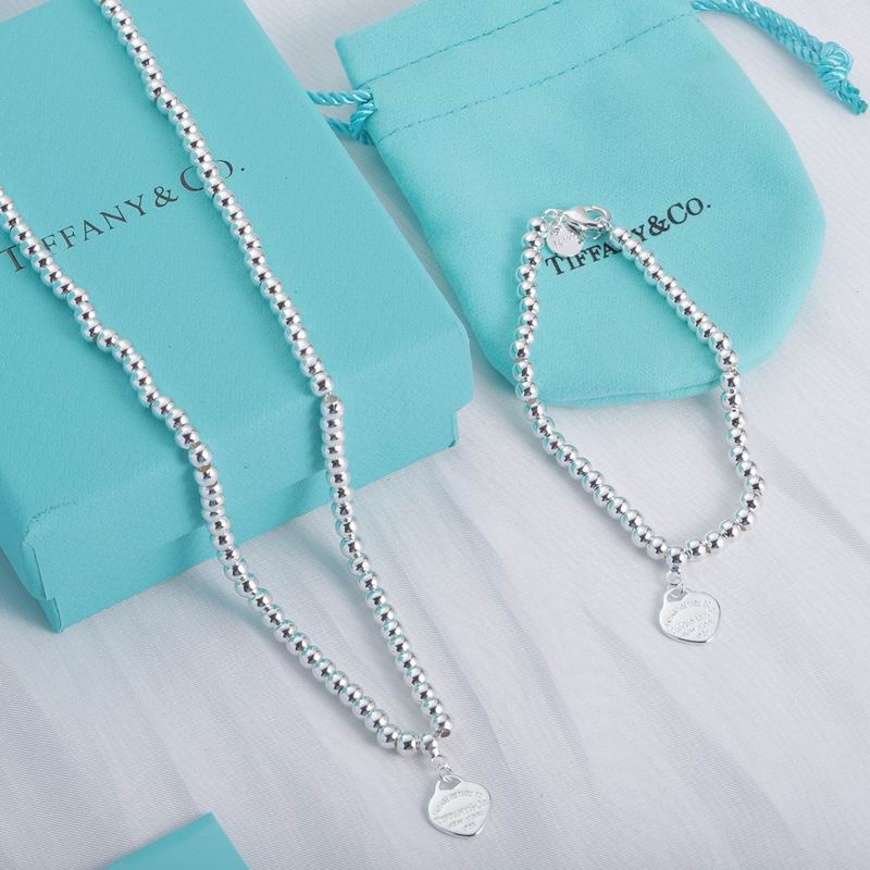 Tiffany suits 09yxx01 (2)