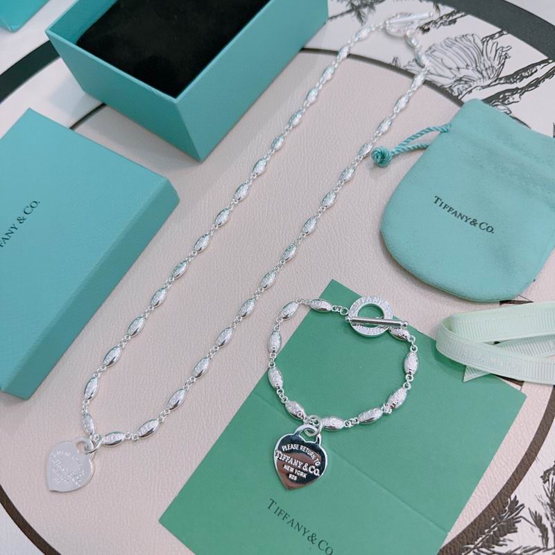 Tiffany suits 09yxx06 (1)