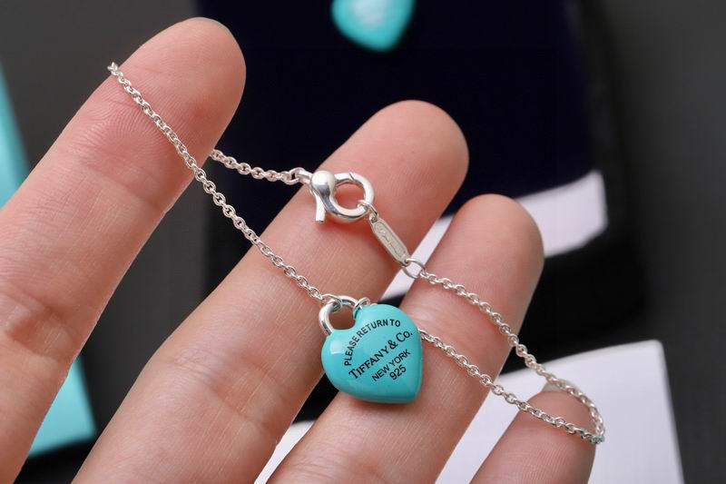 Tiffany suits 11yxx09 (4)