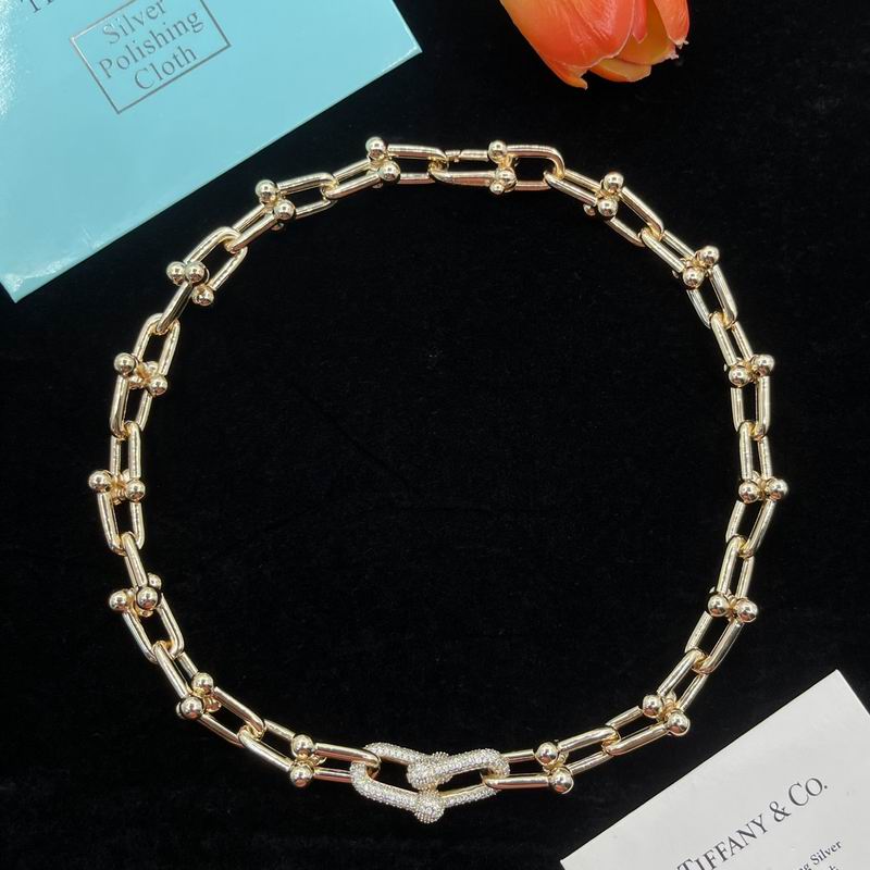 Tiffany suits 11yxx10 (2)