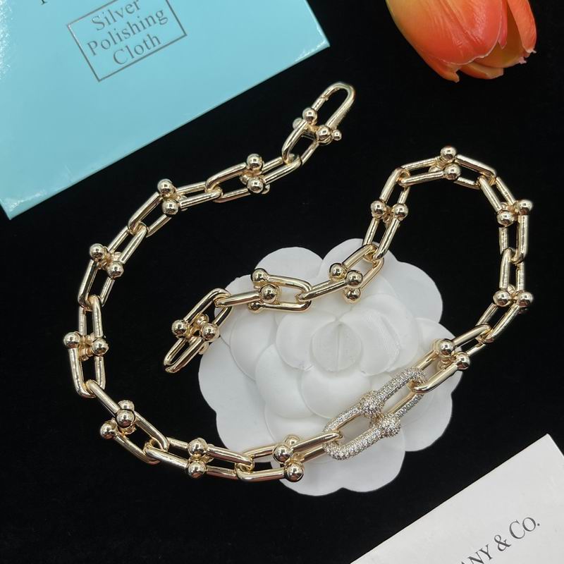 Tiffany suits 11yxx10 (6)