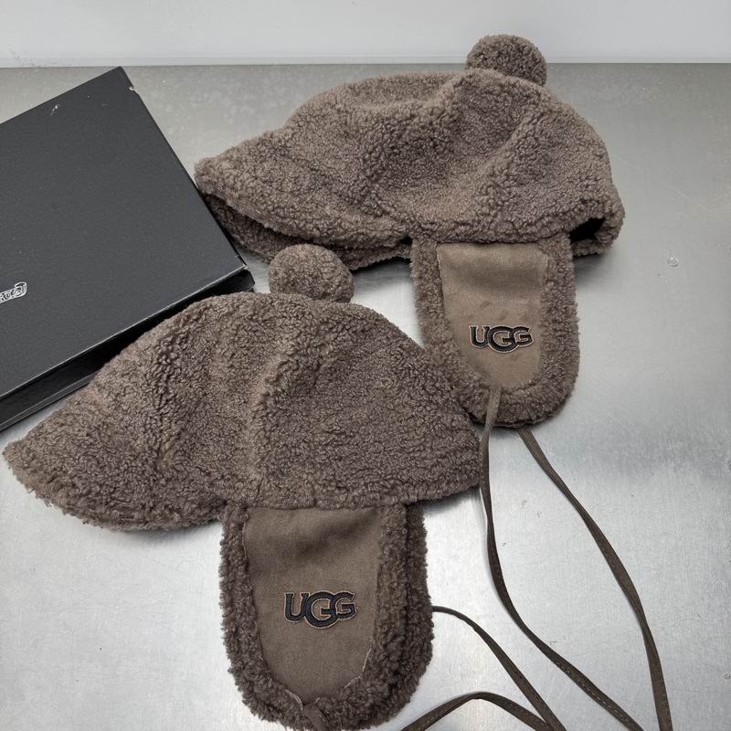 UGG hat dx (49)