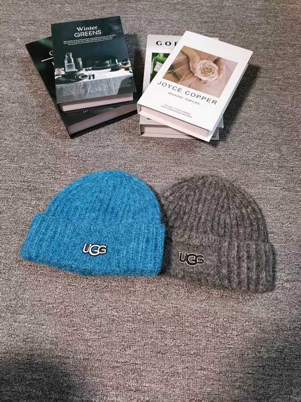 UGG hat dx (562)