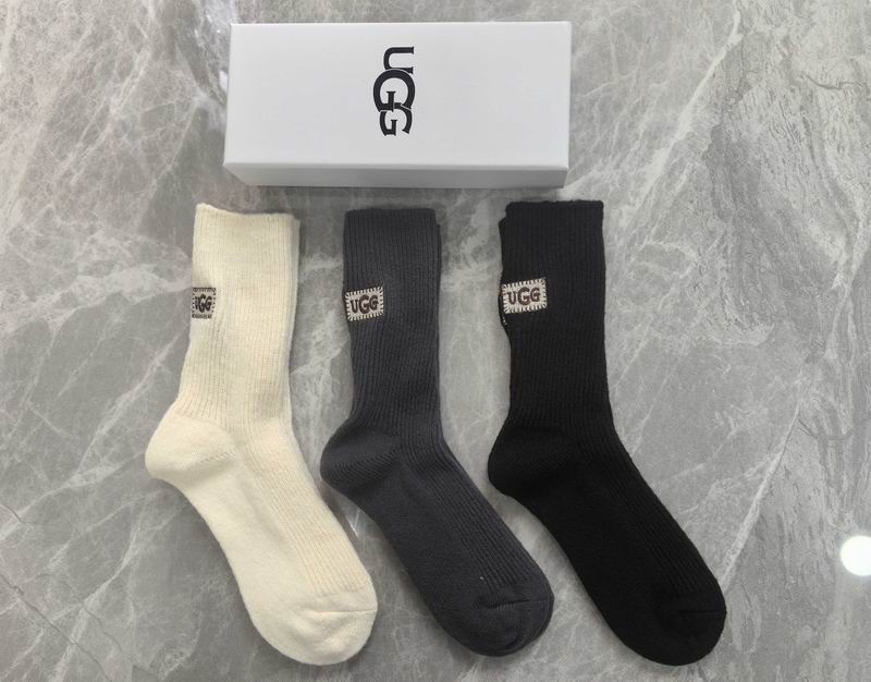 UGG socks (17)