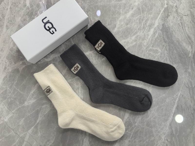 UGG socks (18)