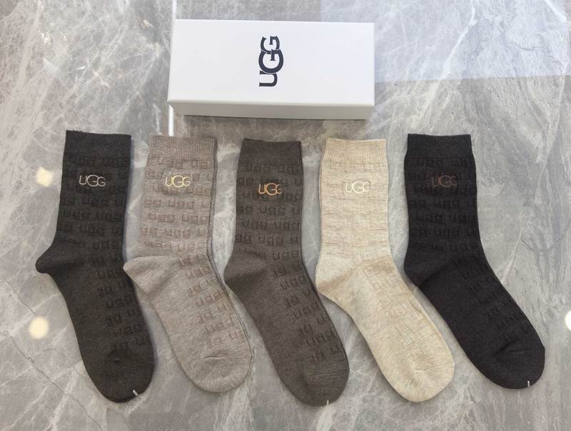 UGG socks (21)