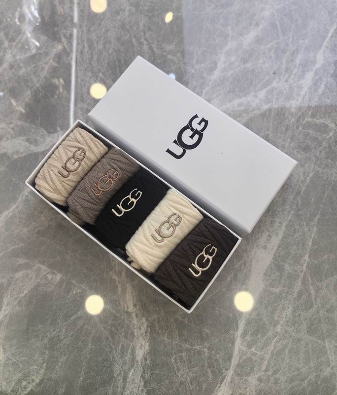 UGG socks (30)