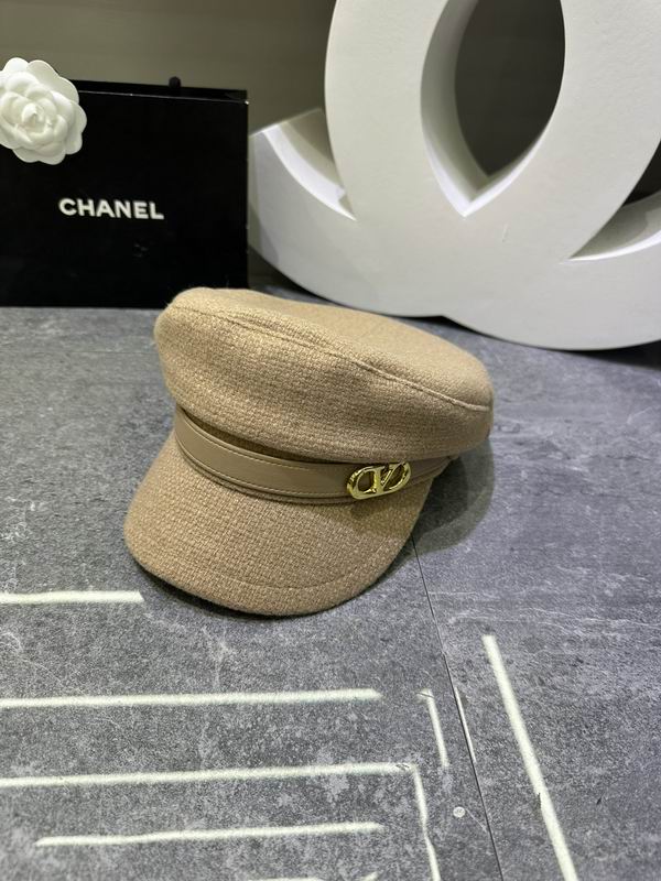 Valentino Cap dx (154)