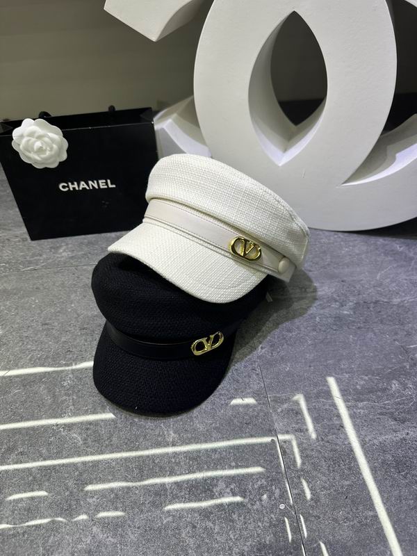 Valentino Cap dx (156)