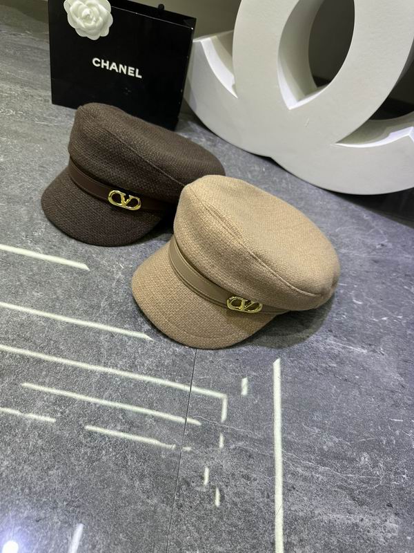 Valentino Cap dx (157)